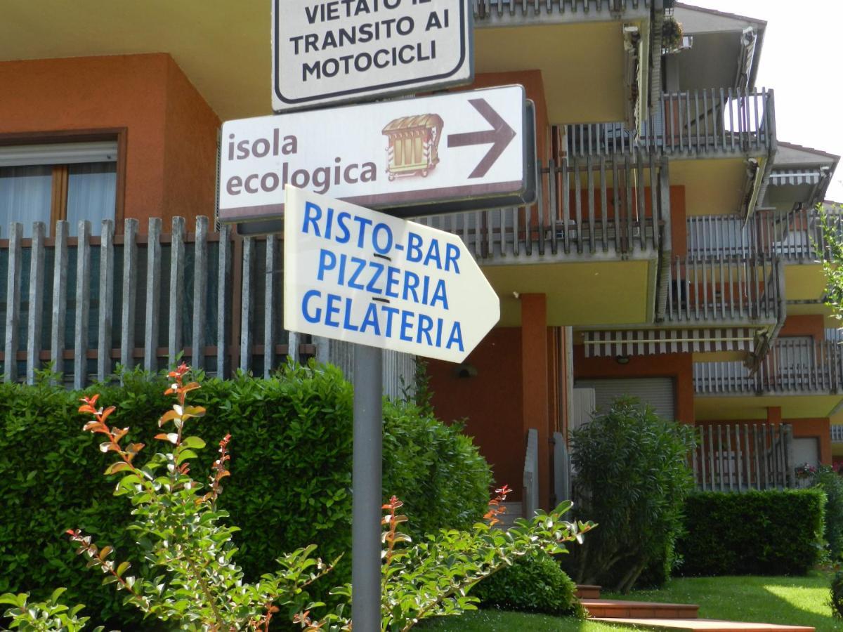 Al Girasole Διαμέρισμα Πεσκιέρα ντελ Γκάρντα Εξωτερικό φωτογραφία